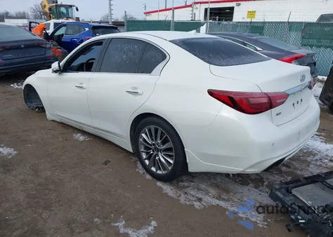 2021 Infiniti Q50 Sensory Awd z USA, uszkodzony, nr VIN JN1EV7CR7MM752743